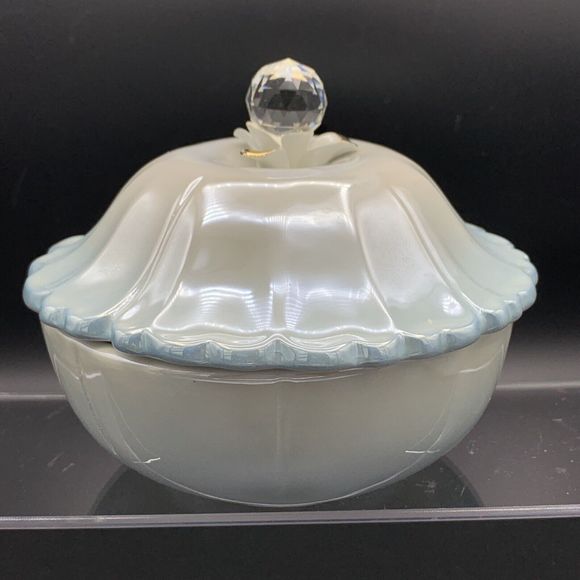 Vtg Italian Vanity Lidded Dish Blue White Pearlescent Retro Correct Glam Boudoir - Picture 8 of 14